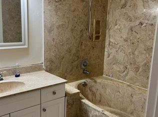 5 Crossings Cir APT D, Boynton Beach, FL 33435