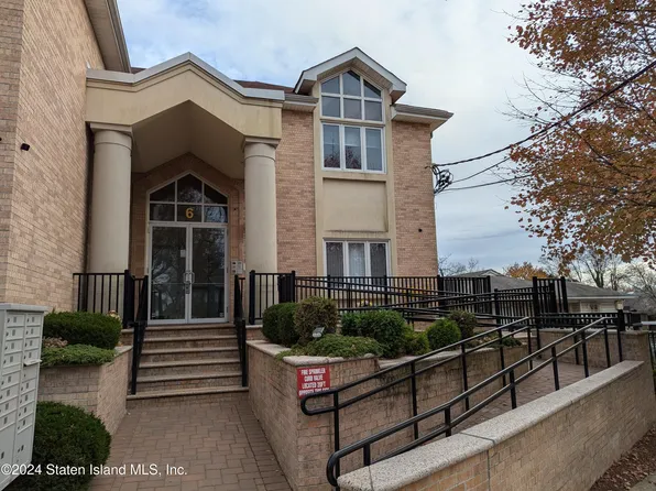 6 Arc Pl APT A6, Staten Island, NY 10306