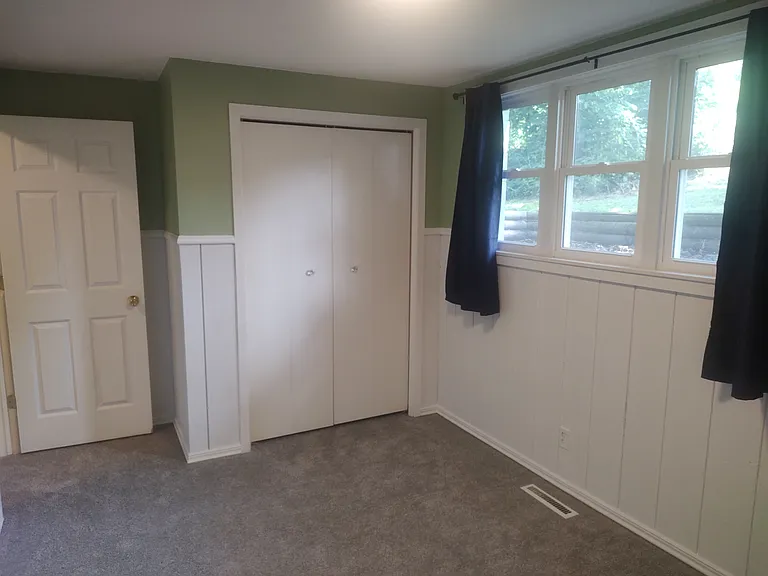 251 Tower Heights Ct #251 — Photo 11