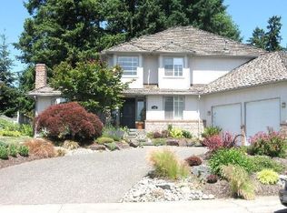 1090 SW 332nd Pl, Federal Way, WA 98023