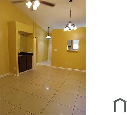 7631 Indian Lakes Dr #4 — Photo 2
