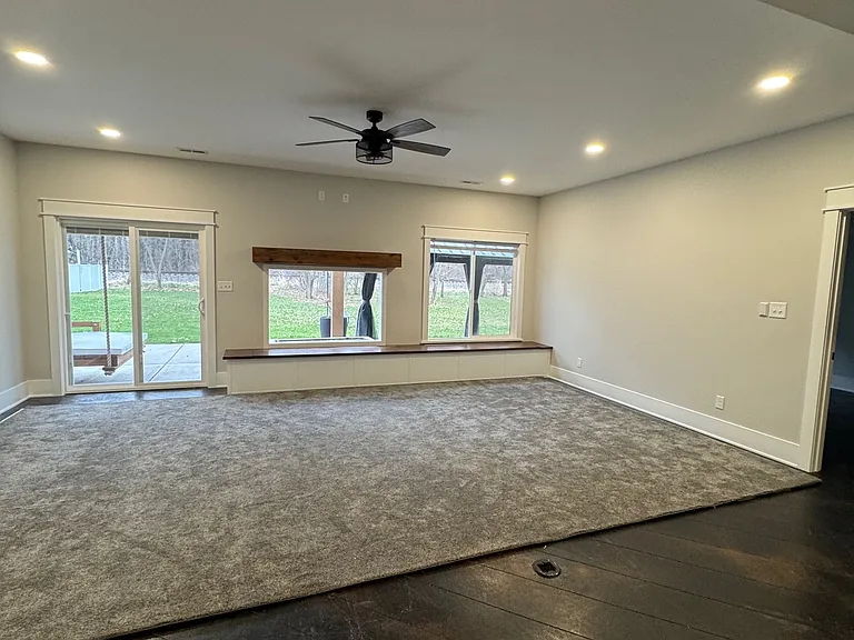 1151 Old Porter Rd — Photo 7