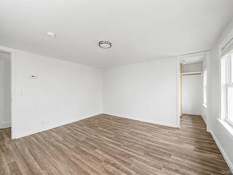 241 N Main St — Photo 17