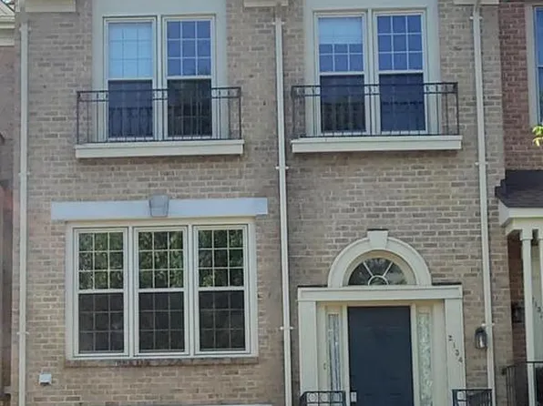 2134 Kings Garden Way #357, Falls Church, VA 22043