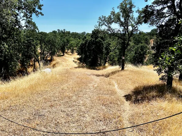 16595 Golden Doe Ln, Cottonwood, CA 96022