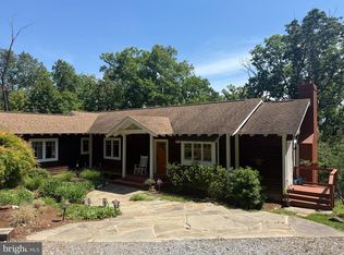 801 Woodside Dr, Rileyville, VA 22650