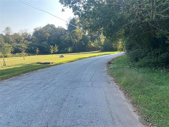 4th image of 3093 Cottonwood Dr SE Lot 0