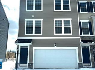 131 Affinity Dr, Harmony, PA