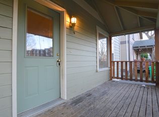 34 NE Sacramento St APT B, Portland, OR