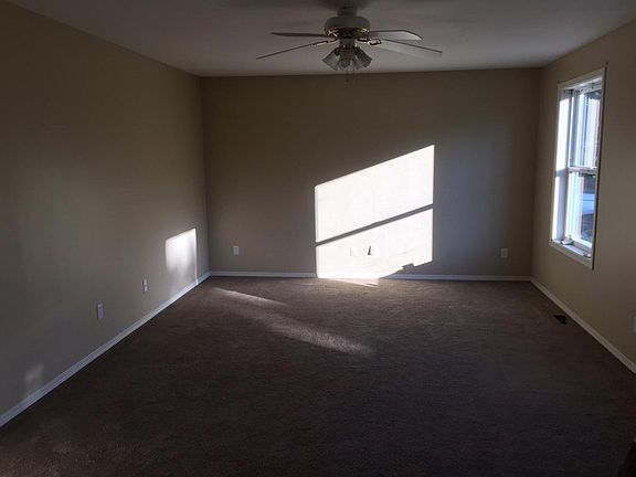 5th image of 1265 Crescent Dr