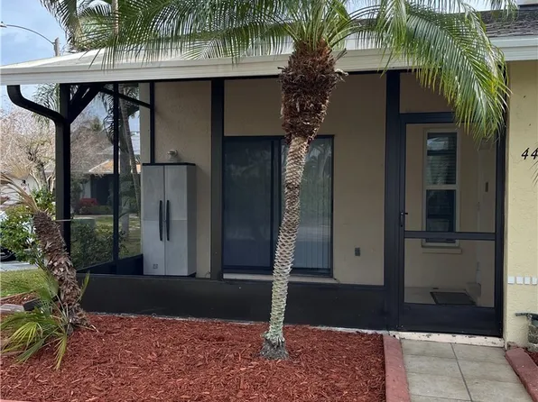 5111 SW Courtyards Ct APT 44, Cape Coral, FL 33914