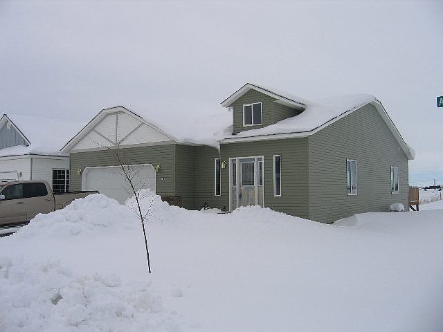 1st image of 806 S Aspen St