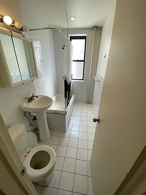 Rented by Level Group | media 16