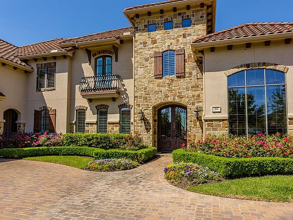 4th image of 34 Sunset Park Ln
