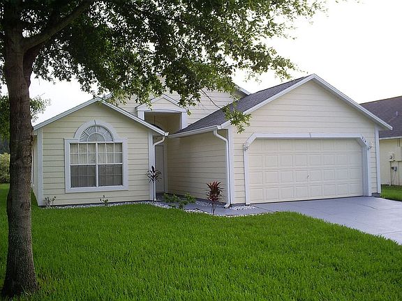 2nd image of 214 Ethan Ave