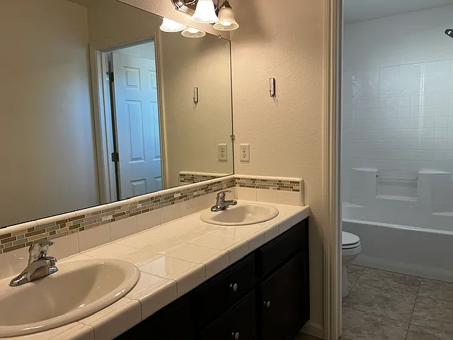 3252 W Arbor Dr — Photo 13