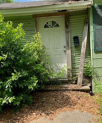 2nd image of 2536 Claiborne Ave