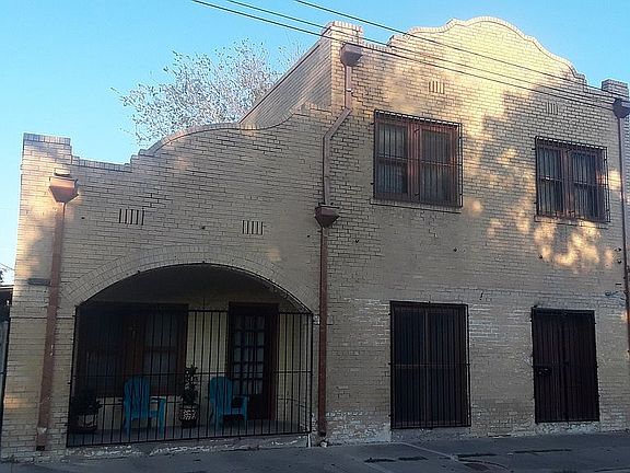 3rd image of 343 E Jefferson St