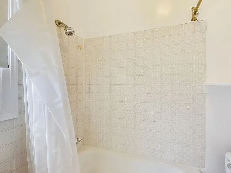 11 Warren Ave #8 — Photo 8