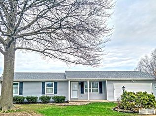 2604 Worcester Dr, Champaign, IL 61821