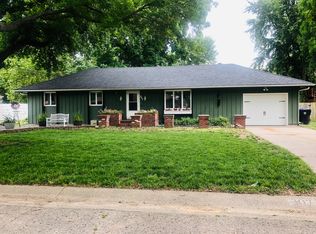 307 E Gemini St, Silver Lake, KS 66539