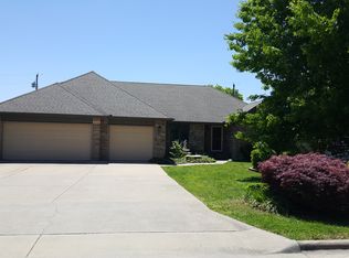 3734 W Maplewood St, Springfield, MO 65807