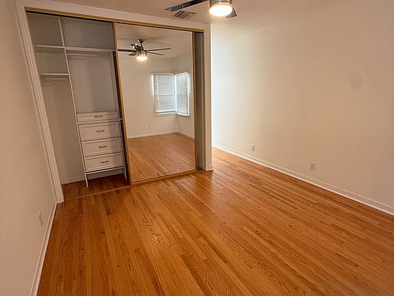 4th image of 1142 N Isabel St