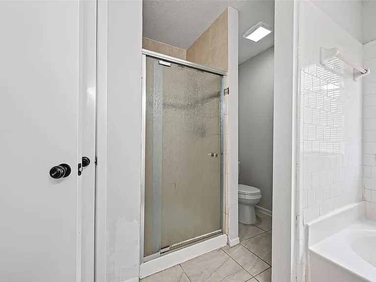 10419 Appleridge Dr — Photo 35