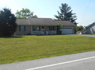 1052 Old Lantana Rd, Crossville, TN 38555