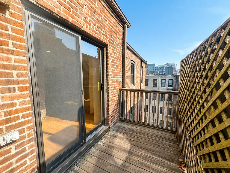 87 Gainsborough St — Photo 12