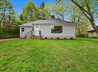 1064 Eastern Ave NE, Grand Rapids, MI 49503