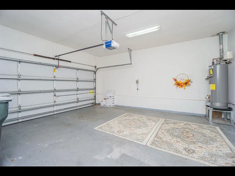 2352 Caddy Shack Ln — Photo 10