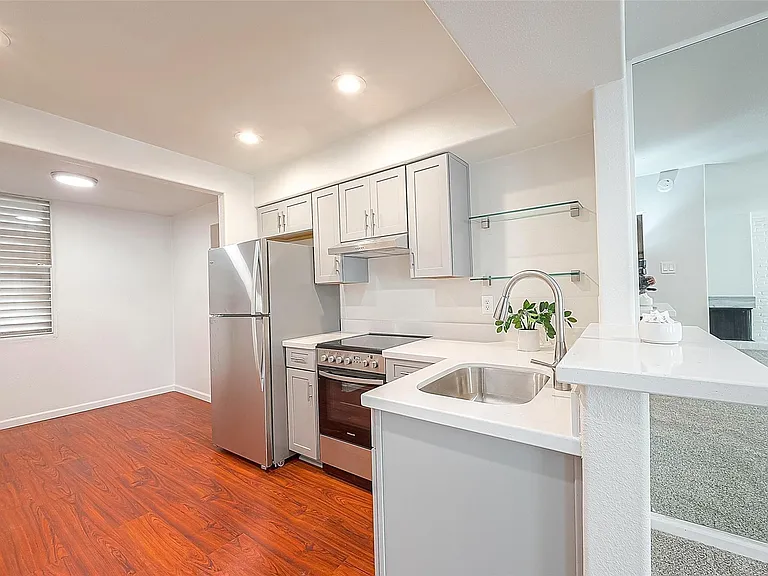 2601 Marilee Ln #3 — Photo 8