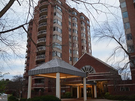 2nd image of 5800 Nicholson Ln #1-1106