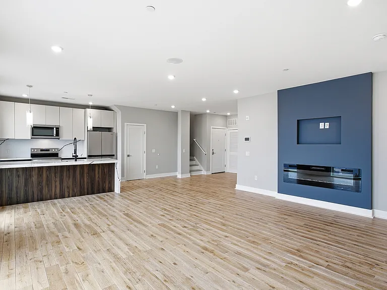 Veranda Apartments — Photo 54