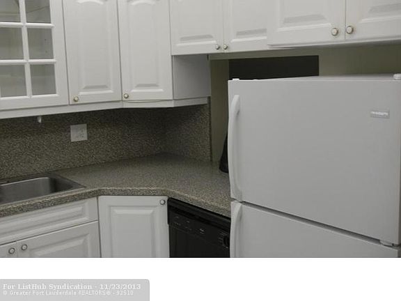 2nd image of 3221 NE 8th St APT 106F
