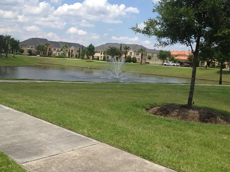 2038 Palm Forest Ln — Photo 19