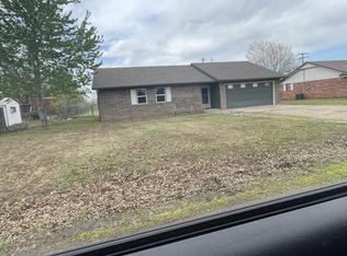 1205 NE 4th St, Pryor, OK 74361