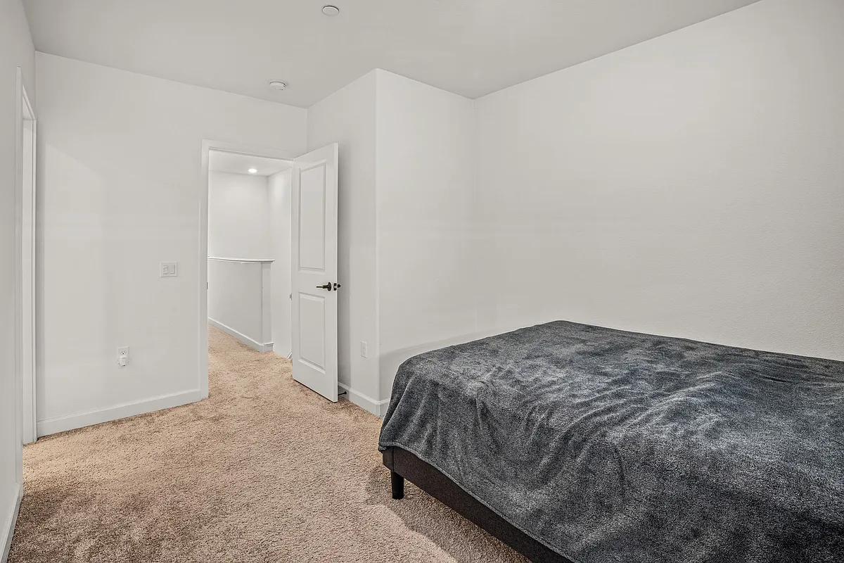 Building Photo - 2152 Senita Dr #1