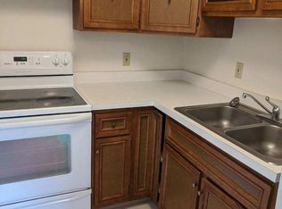 7220 Butternut Ln APT 4, Hamilton, NY 13346