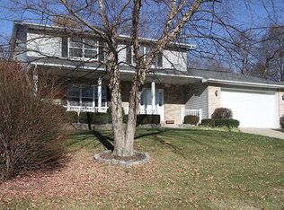 707 E Wood St, Columbia, IL