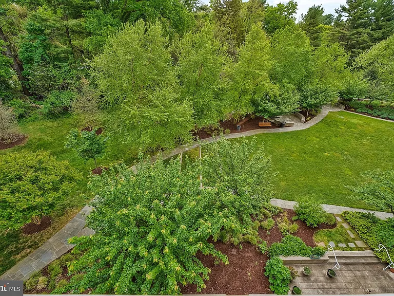5101 River Rd #618 — Photo 44