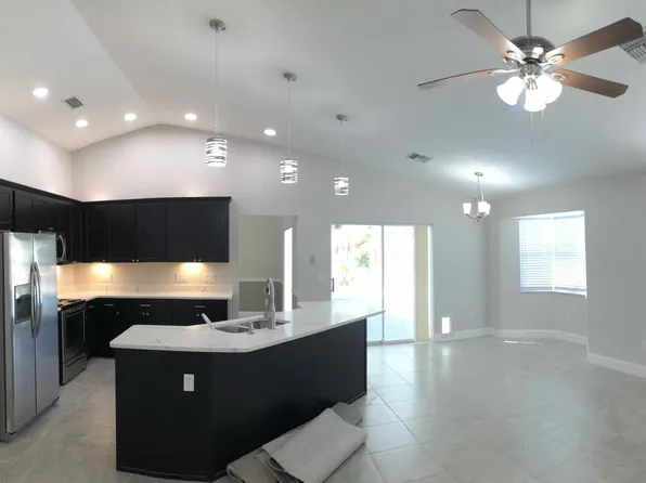 545 Grace St, Sebastian, FL 32958