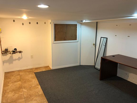 Bedroom (There is a second room behind the curtain that can 