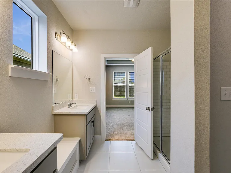 5826 Aviano Rd — Photo 18