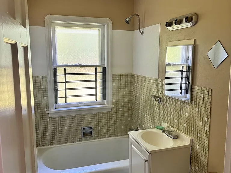 3914 Brookside Blvd — Photo 12