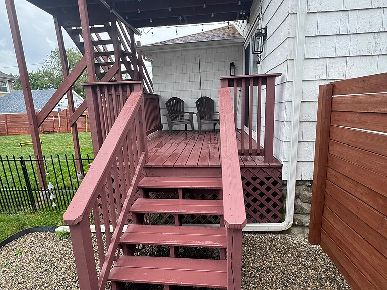 118 Kings Hwy #1 — Photo 30