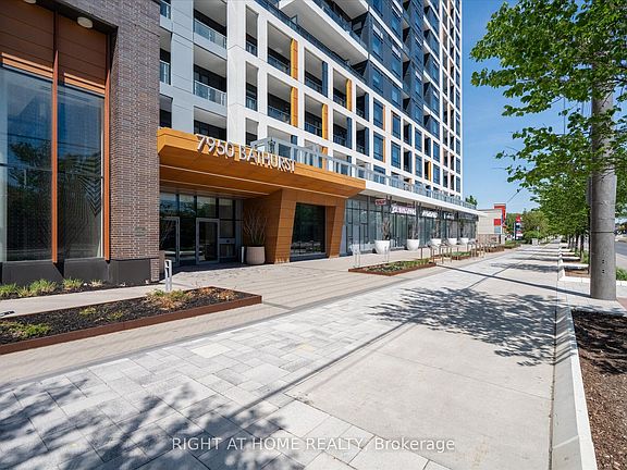 2nd image of 7950 Bathurst St #1424