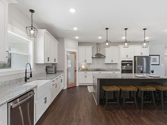 2nd image of 454 Gum Branch Rd