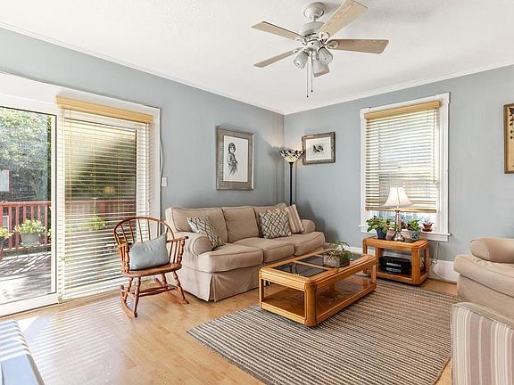 4th image of 323 Lafayette St #7